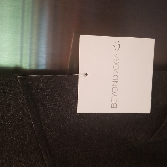 💕BEYOND THE BUMP BEYOND YOGA💕 Maternity Palomino High Waist Midi Leggings XS - Picture 13 of 16